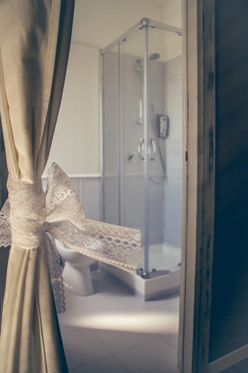 La Peonia Bed & Breakfast Napoli Cameră foto