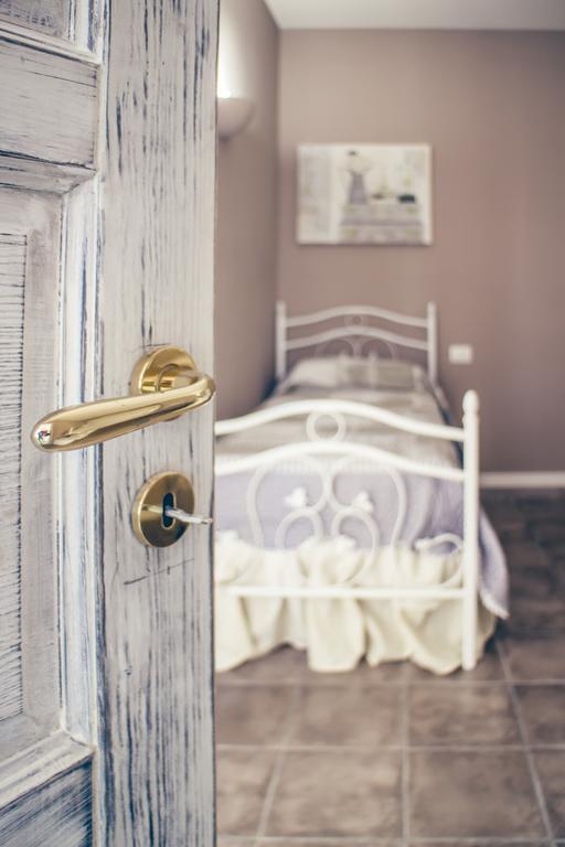 La Peonia Bed & Breakfast Napoli Cameră foto